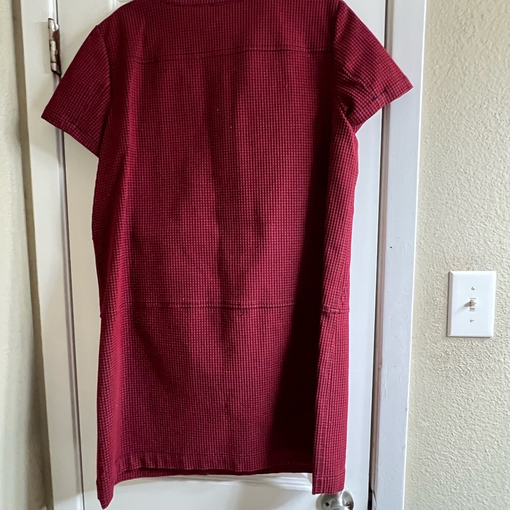 Red Dress - Picture 2 of 3